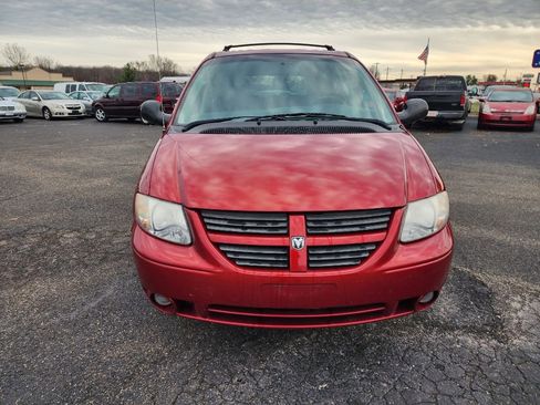 Used 2007 Dodge Grand Caravan SXT image 12