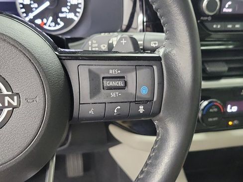 Certified 2022 Nissan Pathfinder SV w/ SV Premium Package image 26