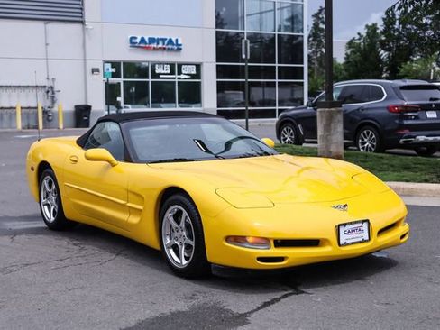 Used 2003 Chevrolet Corvette Convertible w/ Preferred Equipment Group1 RWD image 8