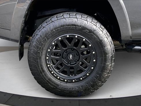 Used 2022 Toyota 4Runner TRD Off-Road image 34