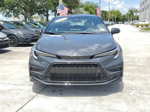 Used 2026 Toyota Corolla SE FWD image 2