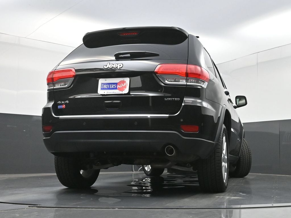Used 2017 Jeep Grand Cherokee Limited AWD/4WD image 29