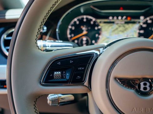 Used 2022 Bentley Continental GT AWD/4WD image 8