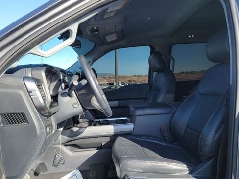 Used 2024 Ford F250 Lariat image 5