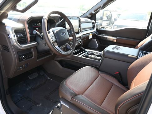 New 2026 Ford F250 King Ranch w/ Chrome Package AWD/4WD image 16