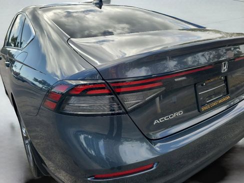 Used 2023 Honda Accord EX image 37