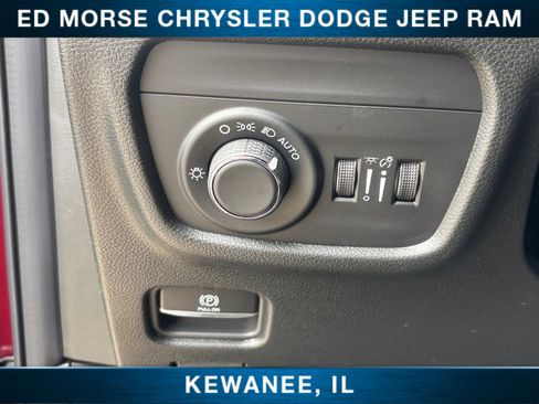 New 2026 Jeep Grand Cherokee Altitude AWD/4WD image 24