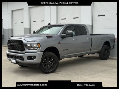 Used 2024 RAM 2500 Big Horn w/ Night Edition