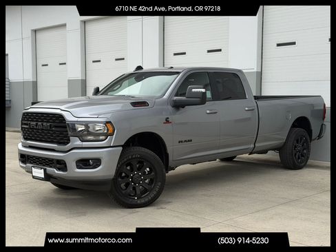 Used 2024 RAM 2500 Big Horn w/ Night Edition AWD/4WD image 1
