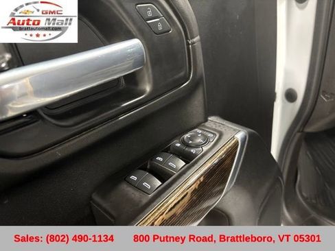 Used 2021 GMC Sierra 3500 SLE w/ SLE Convenience Package AWD/4WD image 13
