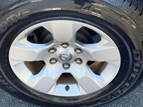 Used 2019 RAM 1500 Big Horn RWD image 33