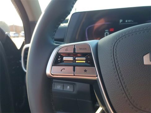 New 2025 Kia Telluride EX image 18