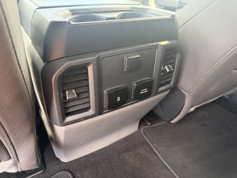 Used 2020 Ford F150 XLT w/ Equipment Group 302A Luxury AWD/4WD image 15