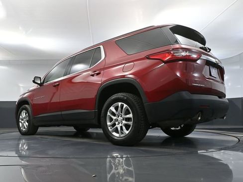 Used 2021 Chevrolet Traverse LT FWD image 54