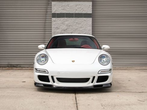 Used 2008 Porsche 911 Carrera 4S image 3