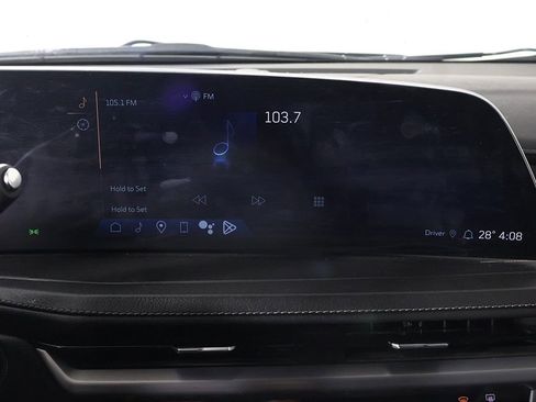 Used 2024 Cadillac XT4 Premium Luxury AWD/4WD image 37