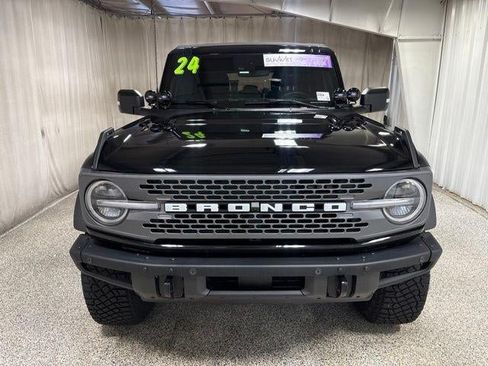 Used 2024 Ford Bronco Badlands AWD/4WD image 8