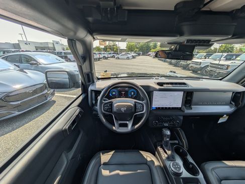 New 2026 Ford Bronco Badlands AWD/4WD image 11