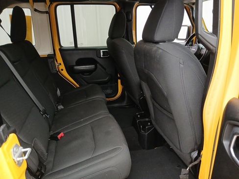 Used 2019 Jeep Wrangler Unlimited Sport S image 26