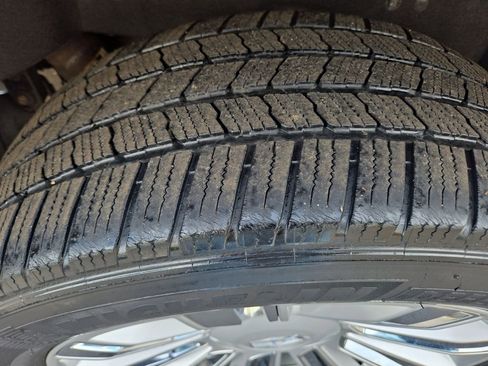 Used 2015 Cadillac Escalade Platinum image 36