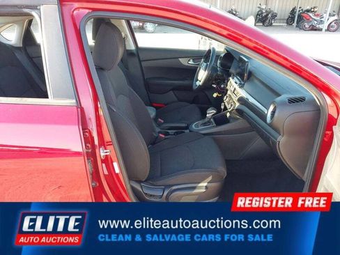 Used 2019 Kia Forte LXS image 10
