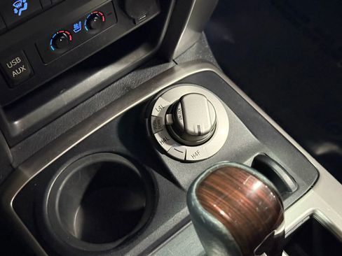 Used 2019 Toyota 4Runner Limited image 42