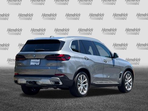 Used 2024 BMW X5 xDrive50e w/ Premium Package AWD/4WD image 5