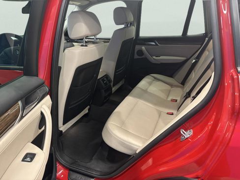 Used 2015 BMW X3 sDrive28i image 11