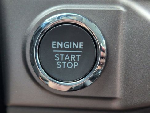 New 2025 Ford F150 XLT w/ Equipment Group 303A High image 28