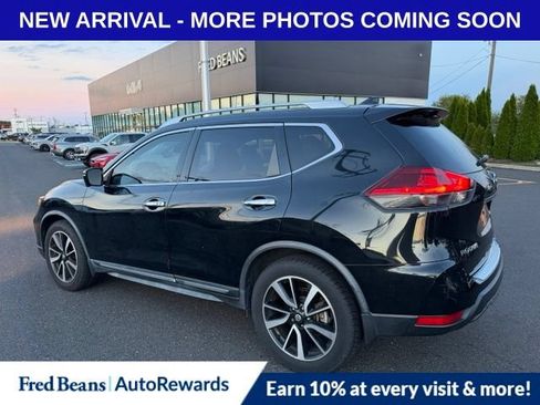 Used 2018 Nissan Rogue SL w/ Premium Package FWD image 5