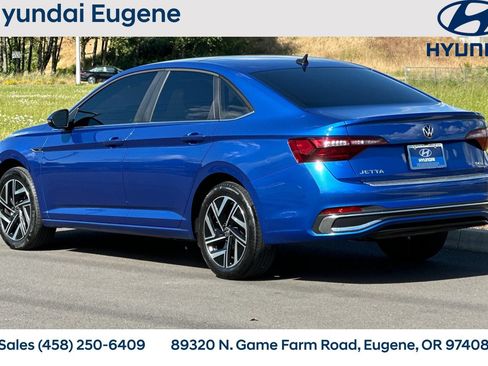 Used 2024 Volkswagen Jetta SEL FWD image 6