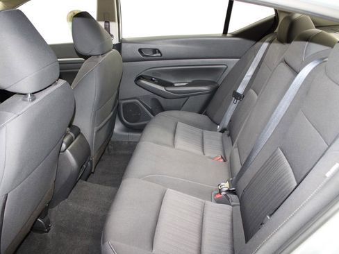 Used 2023 Nissan Altima 2.5 SV image 22