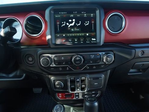 Used 2021 Jeep Wrangler Unlimited Rubicon image 28