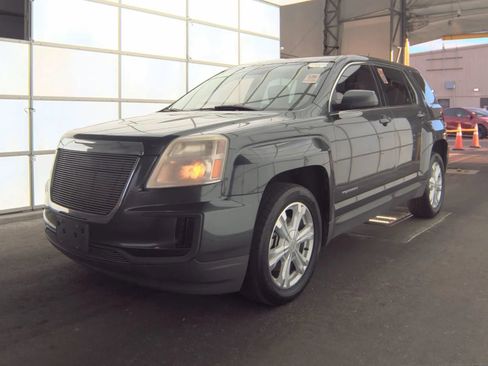 Used 2017 GMC Terrain SLE FWD image 1