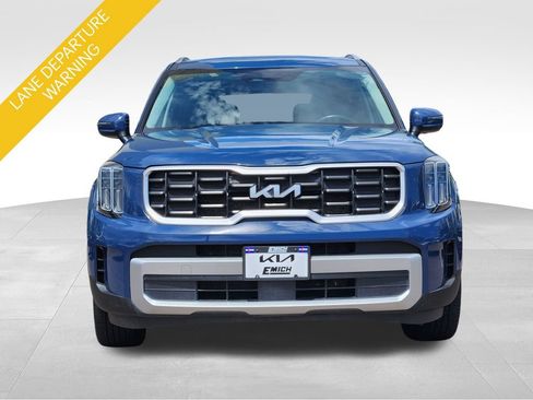 Certified 2023 Kia Telluride S w/ S Sunroof Package AWD/4WD image 7
