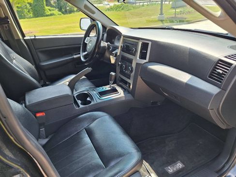 Used 2008 Jeep Grand Cherokee Laredo image 10