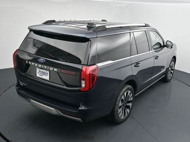 Used 2025 Ford Expedition Platinum w/ Driver's Package AWD/4WD image 27