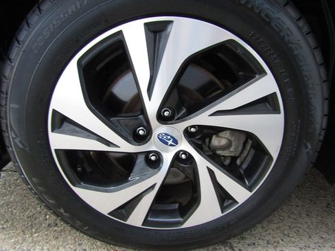 Used 2020 Subaru Legacy Premium image 37