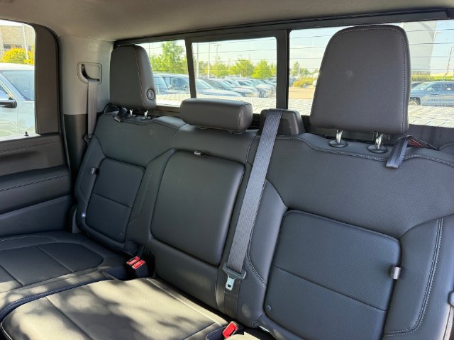 Used 2020 Chevrolet Silverado 2500 LTZ w/ LTZ Plus Package AWD/4WD image 32