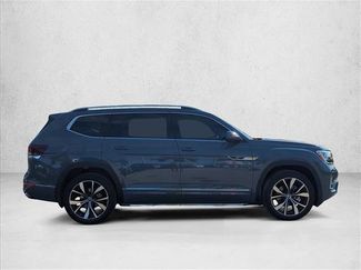 Used 2025 Volkswagen Atlas SEL Premium R-Line AWD/4WD video 4