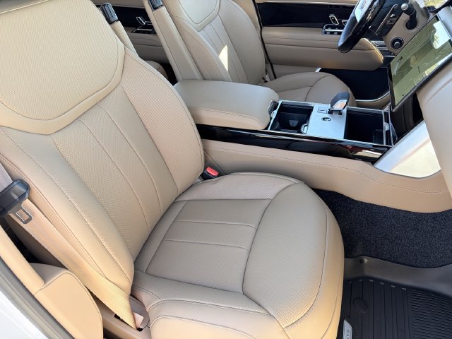 New 2026 Land Rover Range Rover SE AWD/4WD image 10