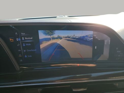 Certified 2023 Cadillac Escalade ESV Premium Luxury Platinum w/ LPO, Radiant Package image 45