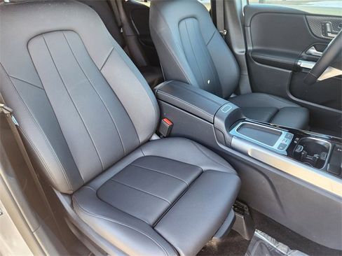 Certified 2026 Mercedes-Benz GLB 250 4MATIC image 20