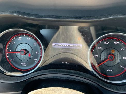 Used 2023 Dodge Charger SXT RWD image 15