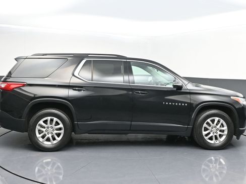 Used 2020 Chevrolet Traverse LT AWD/4WD image 8
