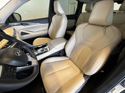 Certified 2023 INFINITI QX60 Luxe w/ Vision Package AWD/4WD image 11