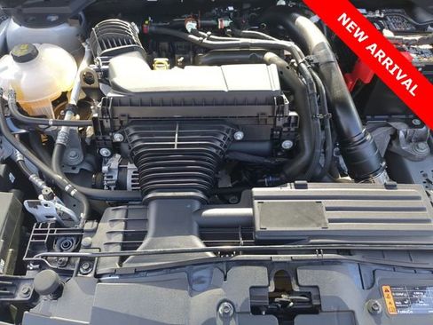 Used 2025 Ford Escape Platinum image 23