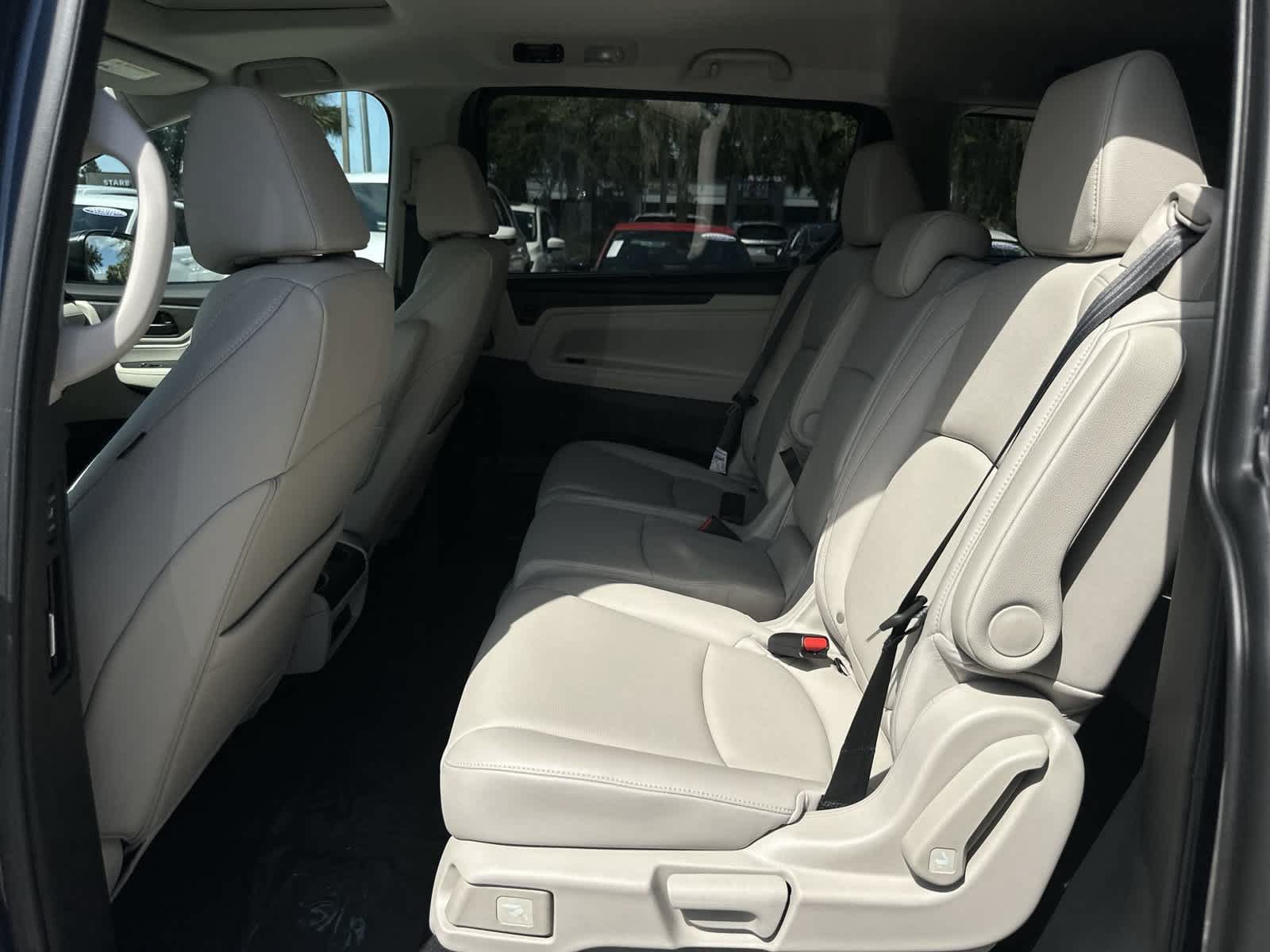 New 2027 Honda Odyssey EX-L image 15