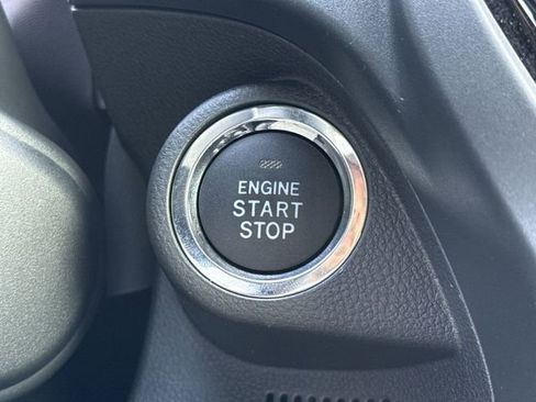 Used 2025 Subaru Forester Sport image 27