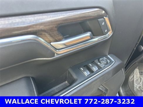 Certified 2023 Chevrolet Silverado 1500 RST w/ Redline Edition image 18